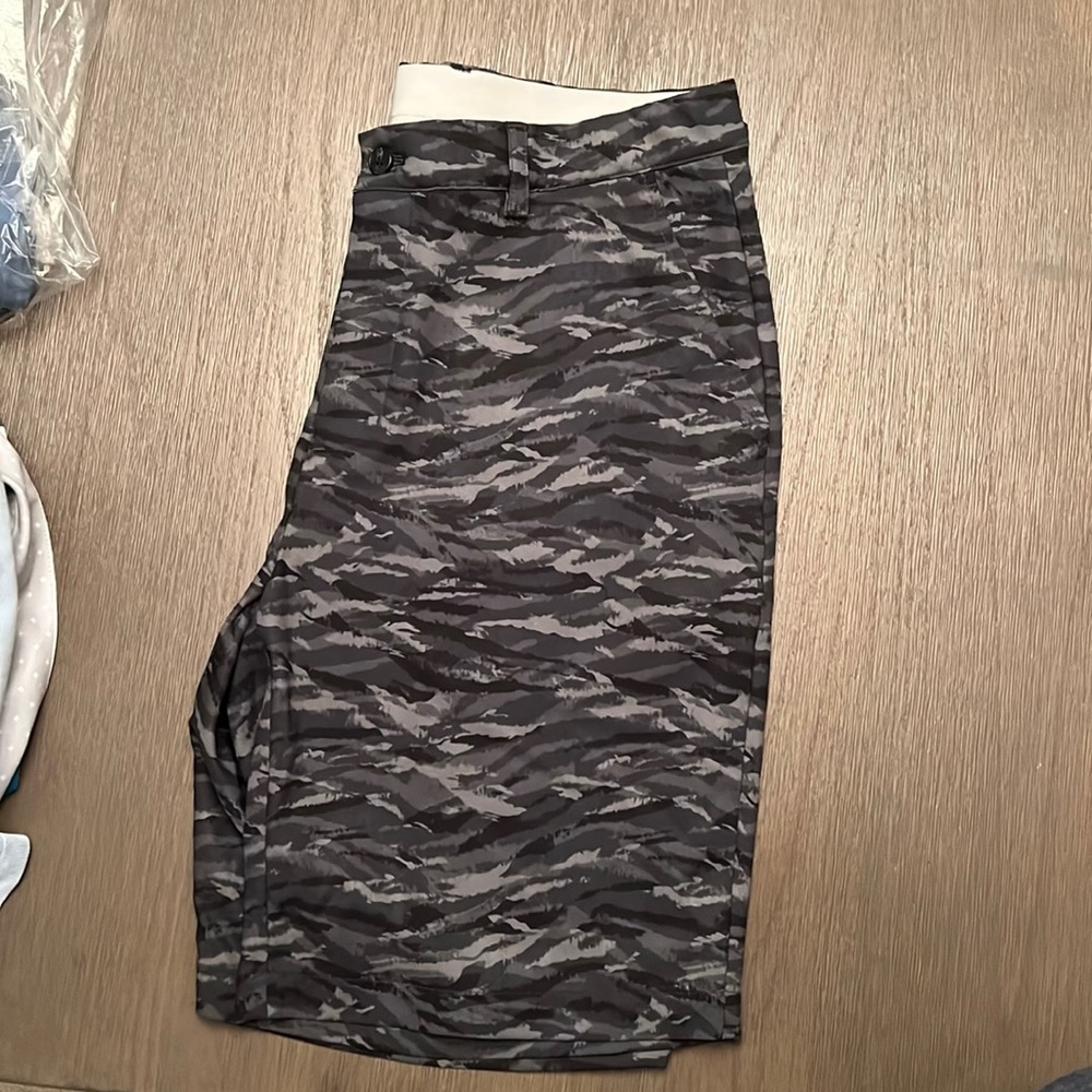 Golf shorts